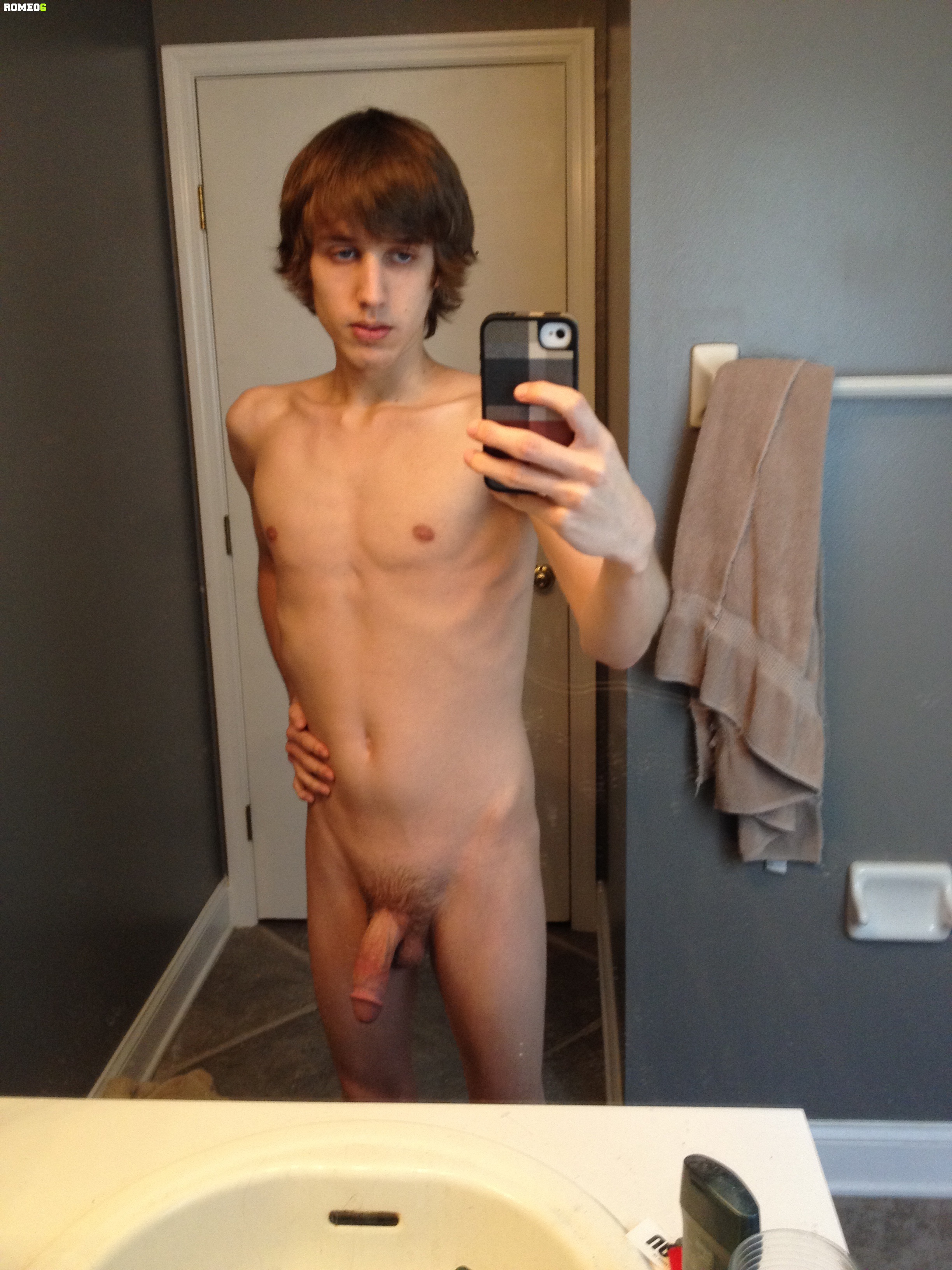 Gay Twink Pic 30
