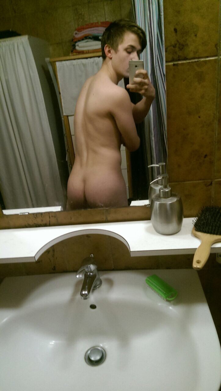 18 Ass Nude
